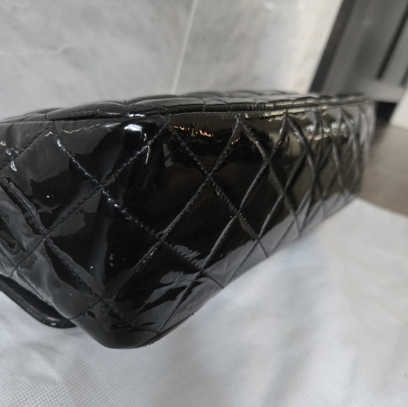 Authentic Chanel Patent Leather Jumbo Double Flap Classic Bag - Picture 9 of 16